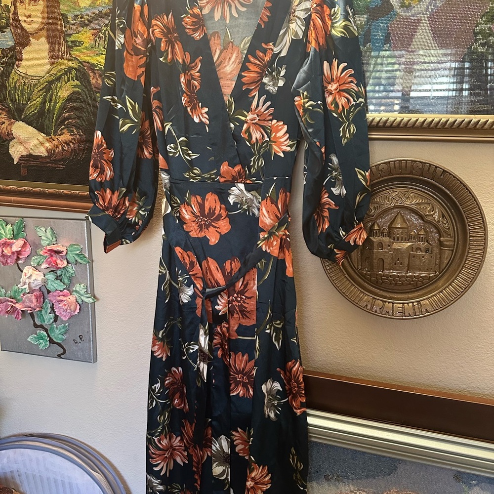 Elegant Floral Long Sleeve Dress - Black and Orange